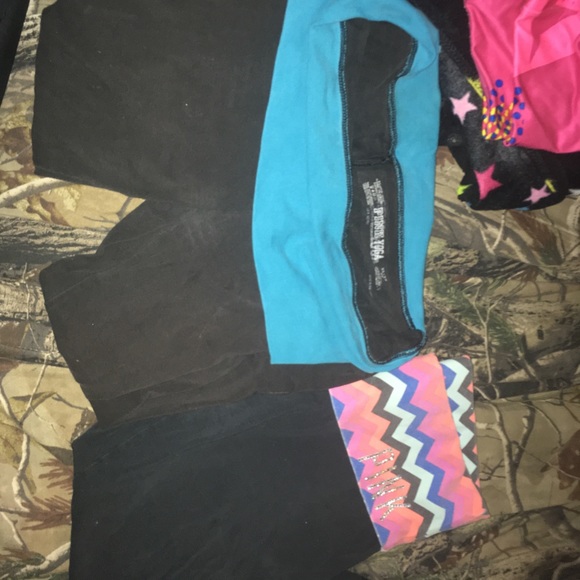 Pink lot - Picture 1 of 2